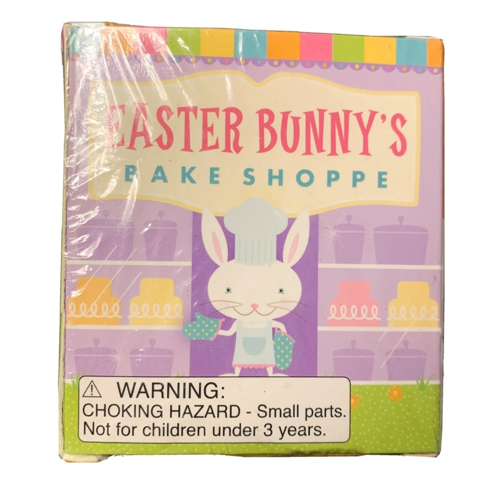EASTER BUNNY’S Bake Shoppe Set of 3 Cookie Cutters Bunny, Carrot, and Easter Egg